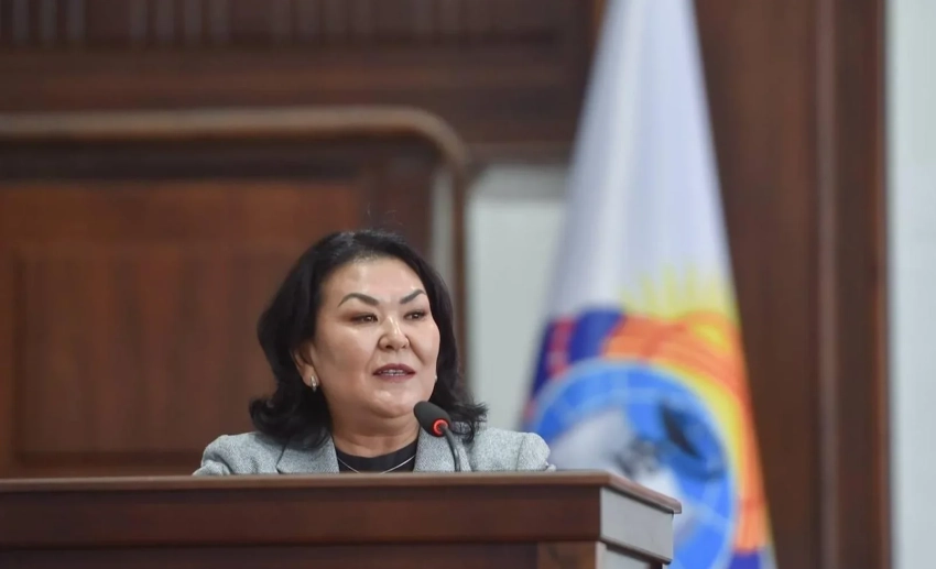 Полномочия депутата Гулсункан Жунушалиевой досрочно прекращены