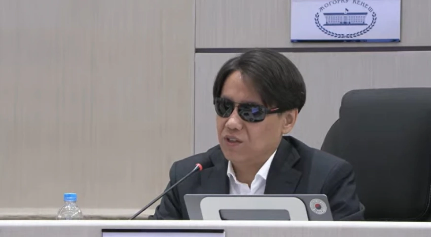 В законах пропишут виды деятельности, допустимые для депутатов