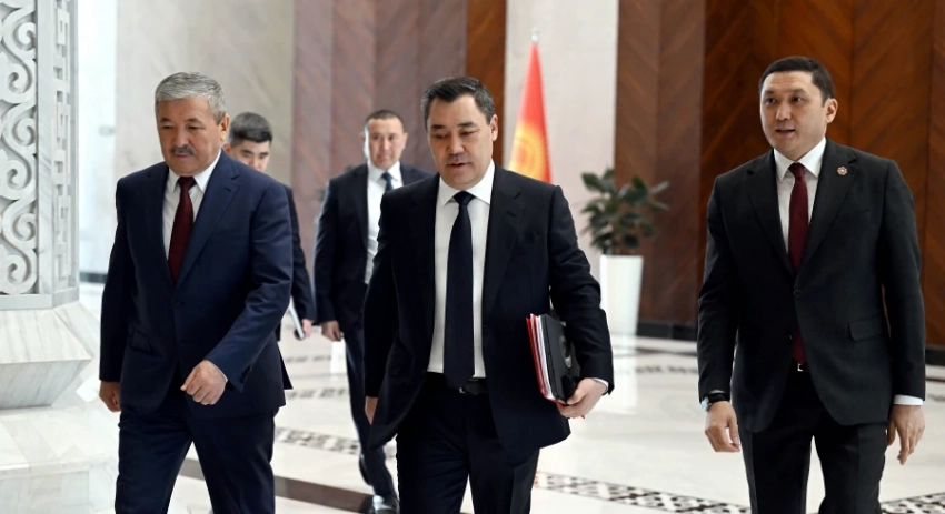 Президент Садыр Жапаров собрал Совет безопасности