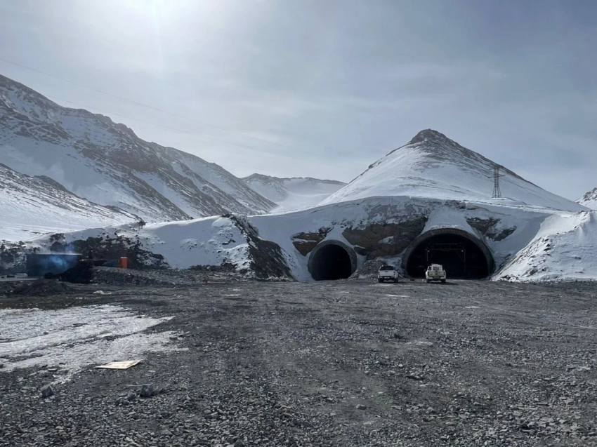 Завершены изыскания. На дороге Барскоон — Бедел начались работы на тоннелях