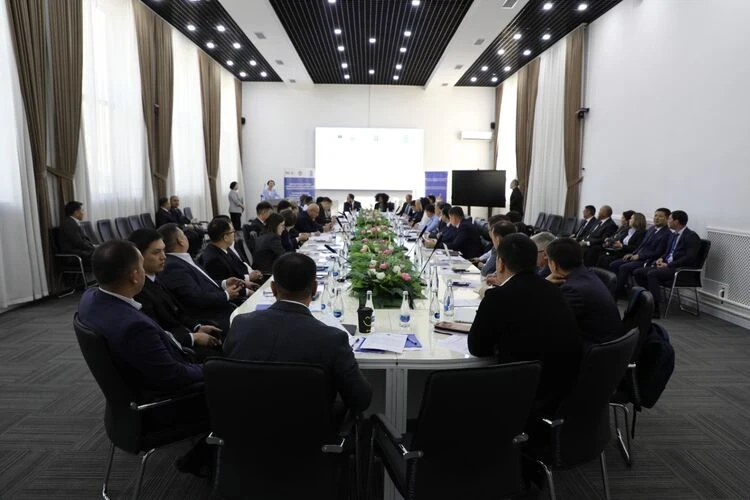 Генпрокуратура Кыргызстана запустила антикоррупционную школу