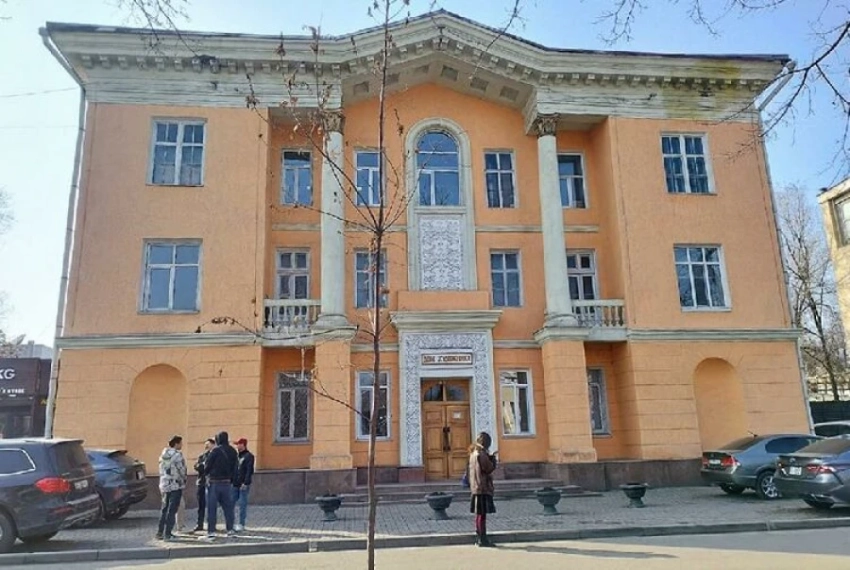 Союз художников сообщил об искажении фактов мэрией Бишкека